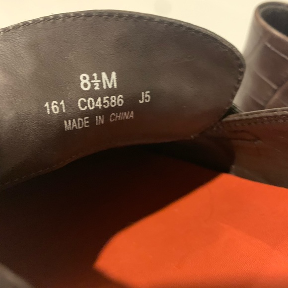 8.5 Cole Haan Men’s Leather loafers aligator style - Picture 4 of 5